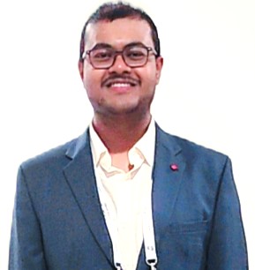Portrait of Dr. Ratnadeep Pramanik